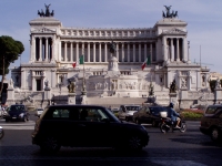 p6160039 <a href=../../../rome-notes.html#emmanuel>Monument of Victor Emmanuel II</a> at the Piazza Venezia.